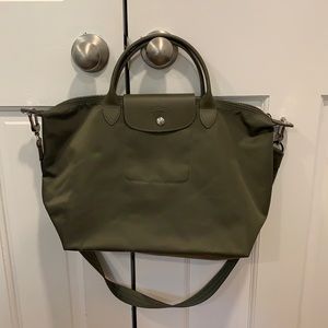 Longchamp Le Pliage Neo Medium Nylon Shoulder Bag